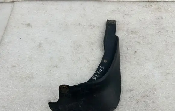 Toyota Yaris Front mudguard 416B996000