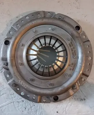 BMW 5 E34 Pressure plate 3082209031