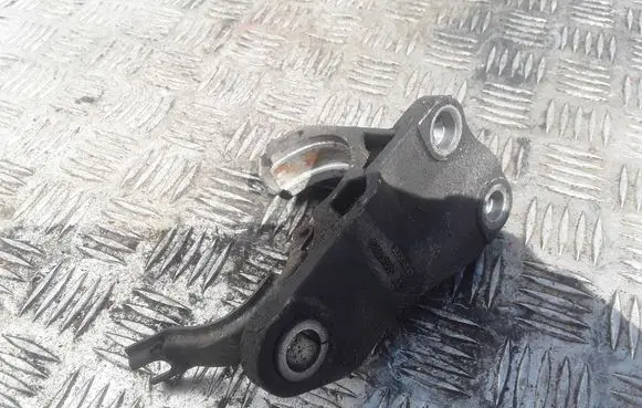 Renault Megane III Driveshaft support bearing bracket 8200371715