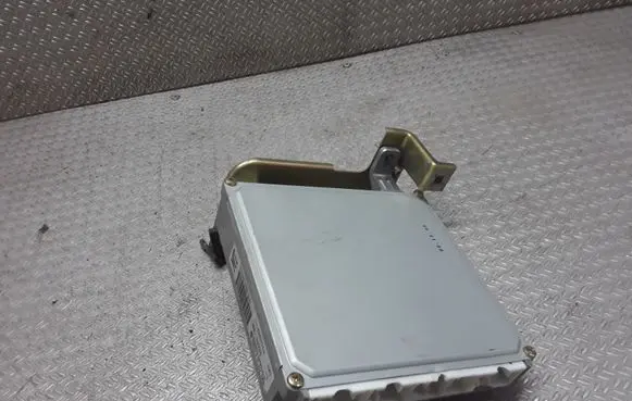 Honda Stream Engine control unit/module 37820PNEB01 CYEH5076A