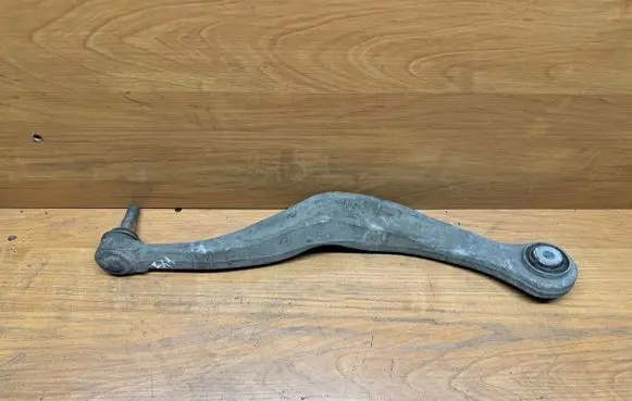 BMW 5 F10 F11 Rear control arm 33326779847 33326779848 6779847