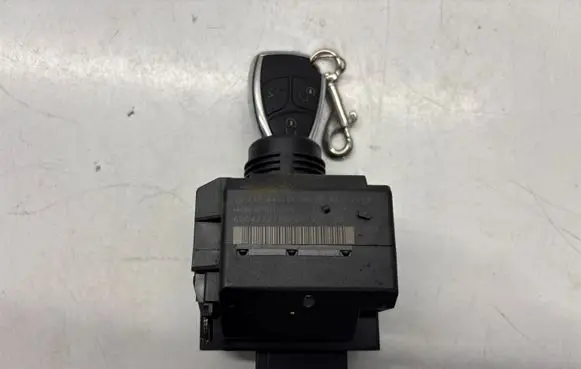 Mercedes-Benz E W211 Ignition lock 2115451408