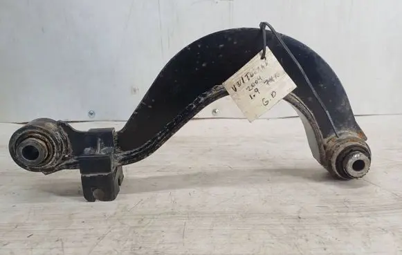 Volkswagen Touran I Rear control arm
