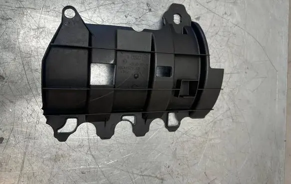 Volkswagen PASSAT B6 Oil breather separator 03G103623A