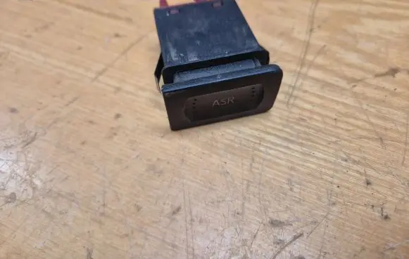 Volkswagen Golf IV Traction control (ASR) switch 1J0927133A