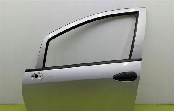 Fiat Grande Punto Front door 