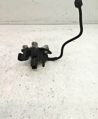 Jaguar XF X250 Turbo solenoid valve 9665456180 A07320