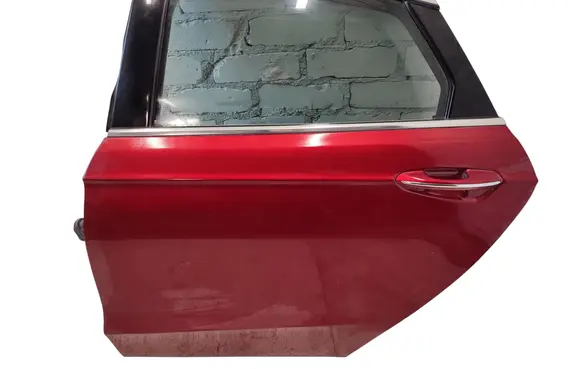Ford Fusion II Rear door