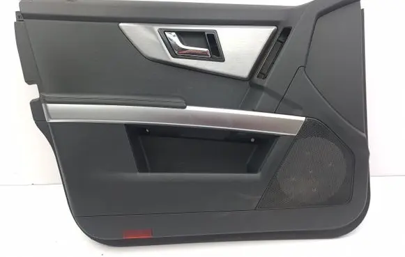 Mercedes-Benz GLK (X204) Front door card panel trim