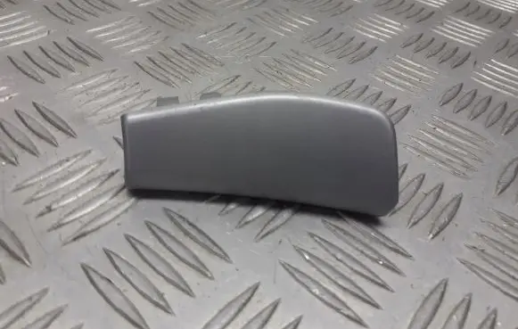 Skoda Octavia Mk2 (1Z) Dashboard side end trim 1Z1858415