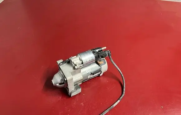 BMW X1 U11 Starter motor 9454625