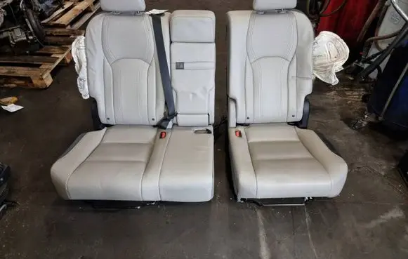Lexus RX 330 - 350 - 400H Seat set 