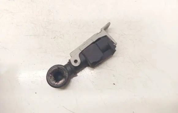 Opel Zafira B Sensor 