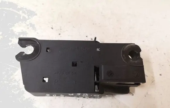 Ford Focus C-MAX Rear door interior handle 3M51R22600