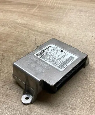 Renault Scenic II - Grand scenic II Airbag control unit/module 607993800 8200412045