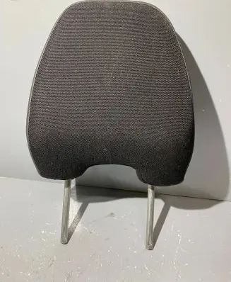 Volvo XC60 Front seat headrest 