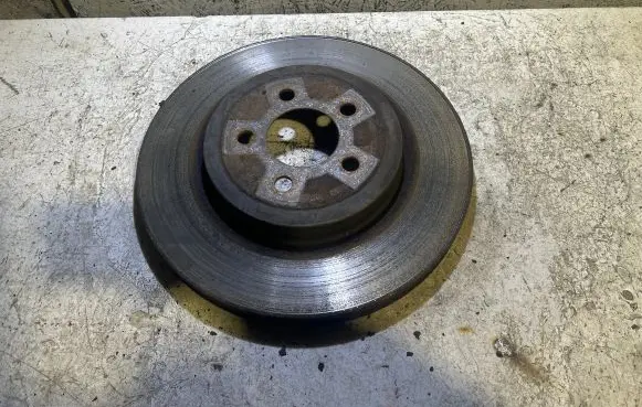 Chrysler 300C Front brake disc