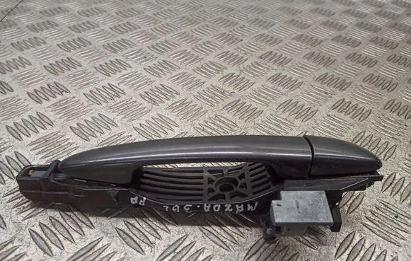 Mazda 3 II Front door exterior handle/bracket 