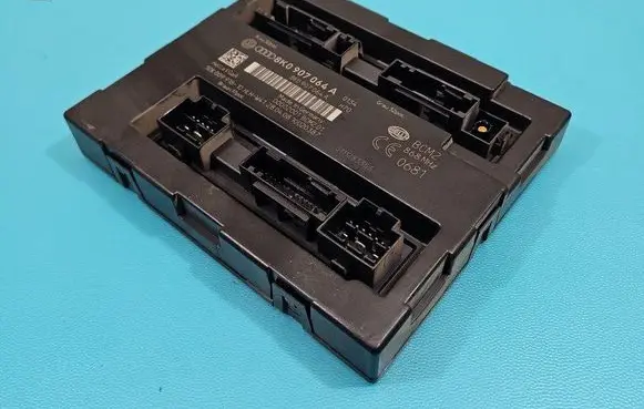 Audi A4 S4 B8 8K Central body control module 8K0907064A IMPRK1487248