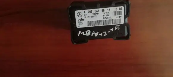 Mercedes-Benz C W203 ESP acceleration yaw rate sensor A0035429818