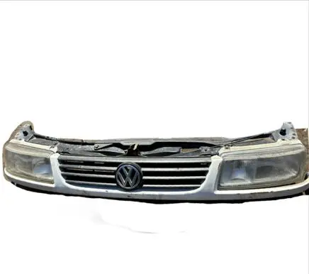 Volkswagen PASSAT B4 Front grill