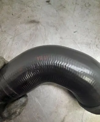 Ford C-MAX I Intercooler hose/pipe
