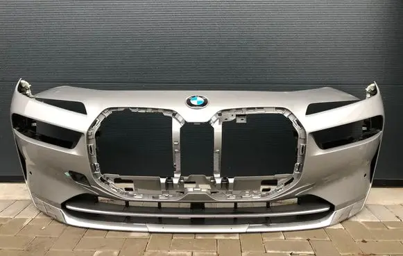 BMW 7 G70 Front bumper 