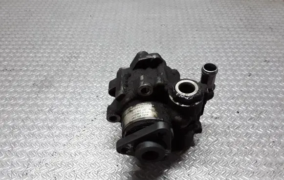 Audi A6 S6 C5 4B Power steering pump 4B0145155R