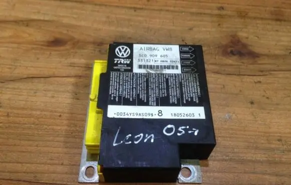 Airbag control unit/module
