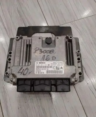 Peugeot 3008 I Engine control unit/module ECU 0281013334