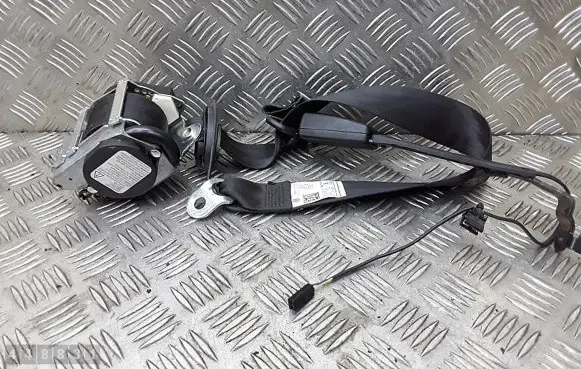Volkswagen Caddy Front seatbelt 617979800