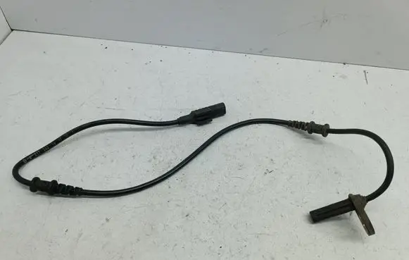 Mercedes-Benz E W211 ABS brake wheel speed sensor A2115401317