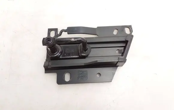 Audi A5 Engine bonnet/hood lock/latch loop/hook 8W0823185E