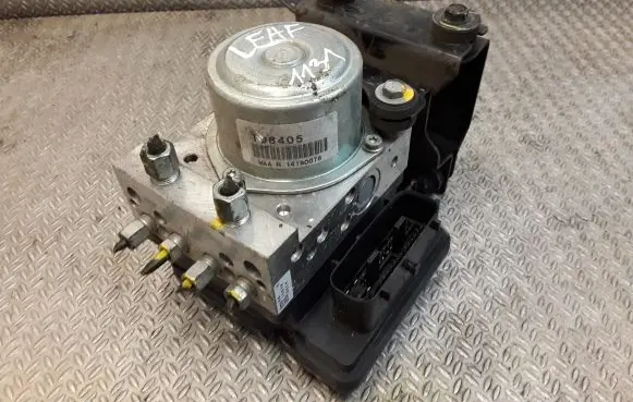 Nissan Leaf I (ZE0) ABS Pump 476603NA0A
