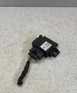 Audi A7 S7 4G Fuel injection pump control unit/module 4G0906093B 110125301618
