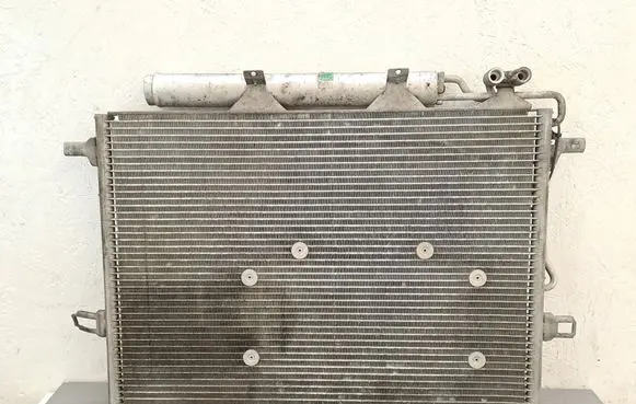 A/C cooling radiator (condenser)