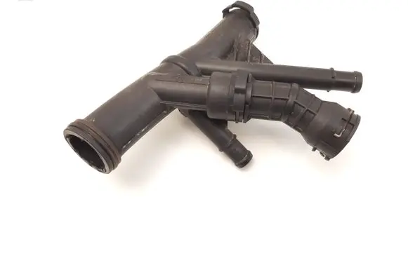 Volkswagen Golf VII Engine coolant pipe/hose 04L121026 04L121071E