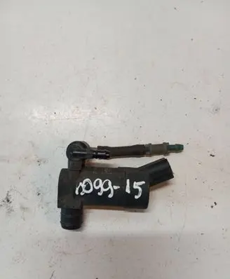 Volvo S80 Windscreen/windshield washer pump 1S7117K624