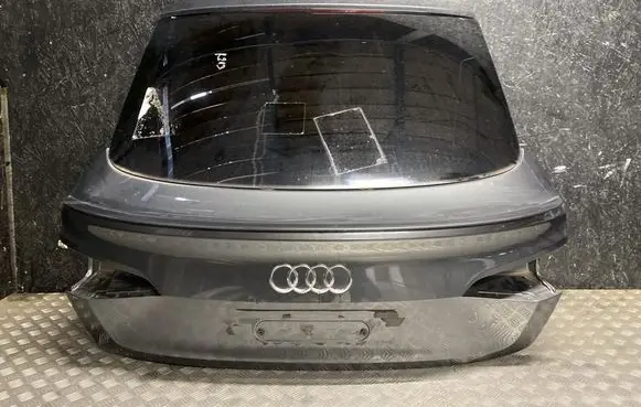 Audi e-tron Tailgate/trunk/boot lid 