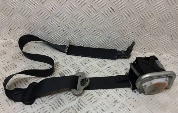 Nissan X-Trail T31 Front seatbelt TKAH2EG461