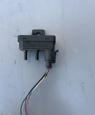 Opel Vectra C Fuel pressure sensor ABS400KPA