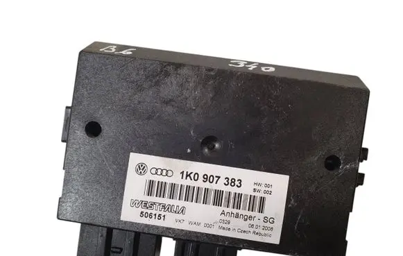 Volkswagen PASSAT B6 Tow bar trailer control unit/module 1K0907383 506151