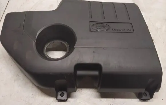 Engine cover (trim)