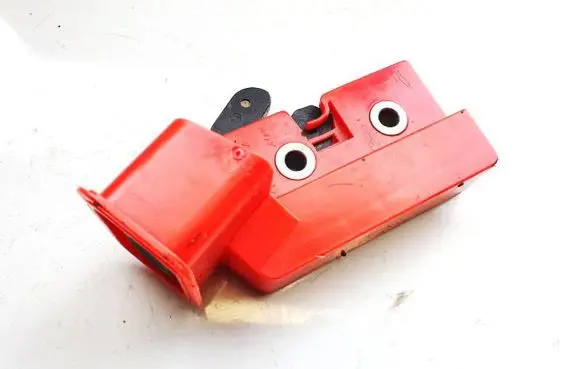 Ford Mondeo MK IV Seat back rest lock catch 2m51a61382ba 2m51-a61382-ba