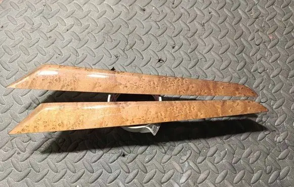 Maserati Quattroporte Door card panel trim set 670012078