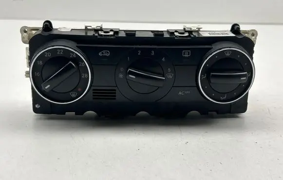 Mercedes-Benz B W245 Climate control unit A1698301385 69780005 0504131003G