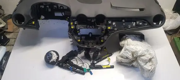Opel Adam Airbag set with panel 