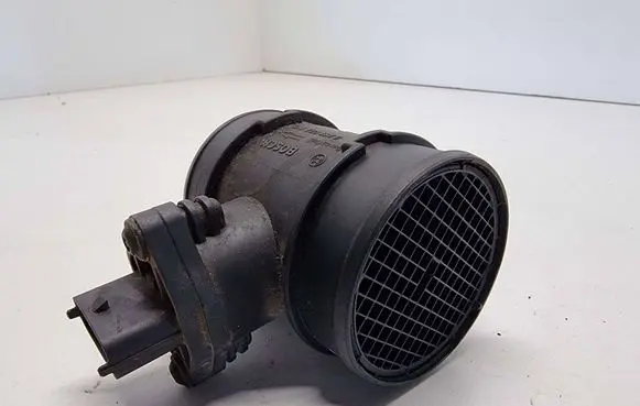 Opel Vectra B Mass air flow meter 0281002180
