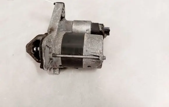 Renault Captur Starter motor 233007970R