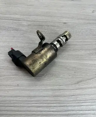 Mitsubishi Grandis Camshaft vanos timing valve K5T45591